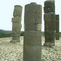Скульптура Мезоамерики Статуи Пернатого Змея