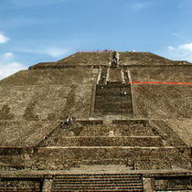 Зодчество майя Пирамида Солнца